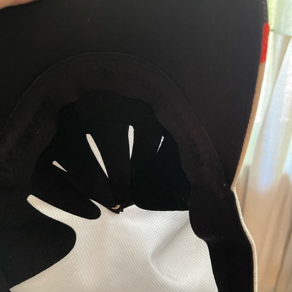 Philadelphia Flyers hat. NWT Bought at the stadium! - Picture 5 of 5